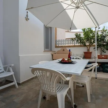 Apartment Mati *
