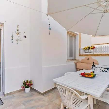Apartment Mati